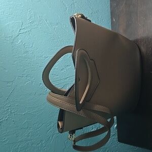 Brown ombre shoulder purse